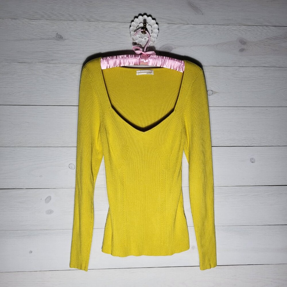 Anthropologie Sweetheart Sweater  Ribbed Preppy Spring Yellow.